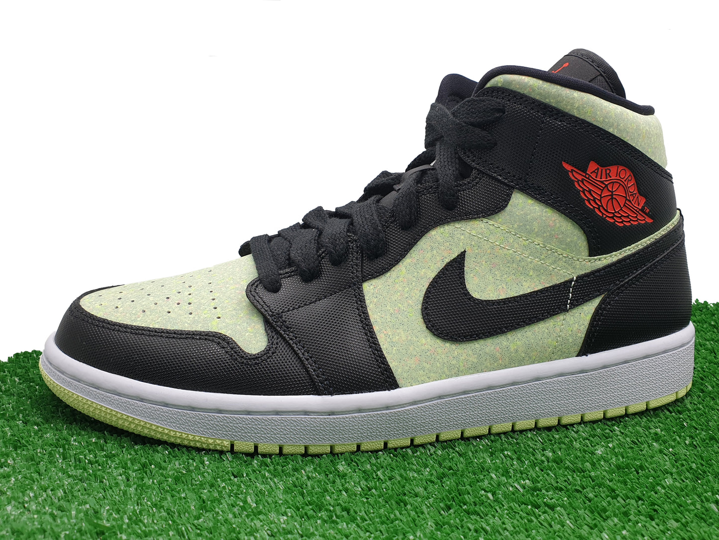Jordan 1 Mid