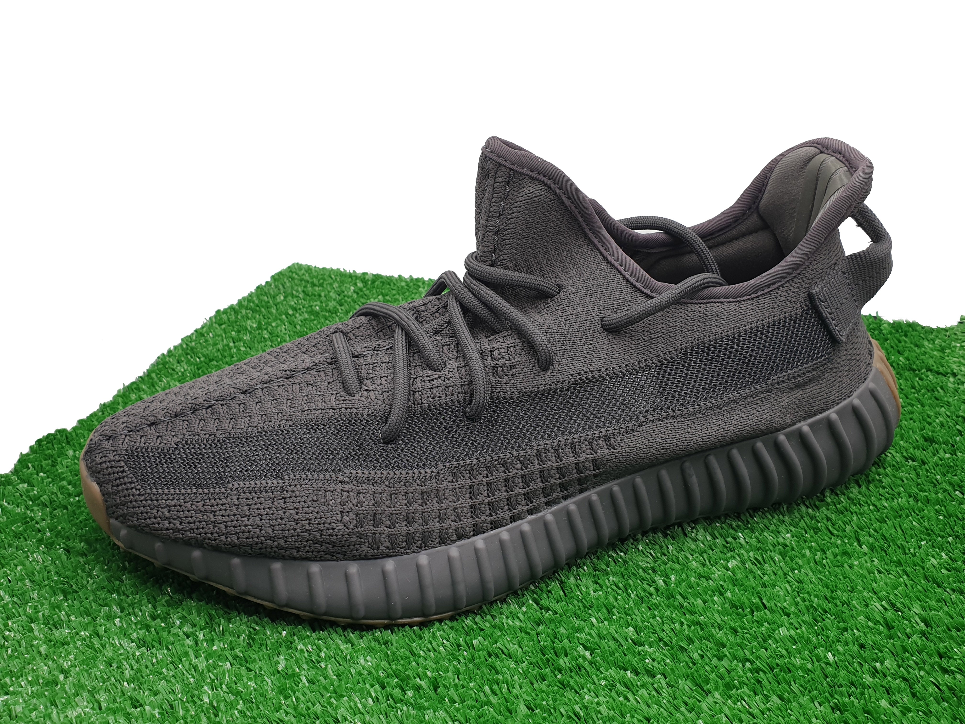 Adidas yeezy innovasport kicks best sale